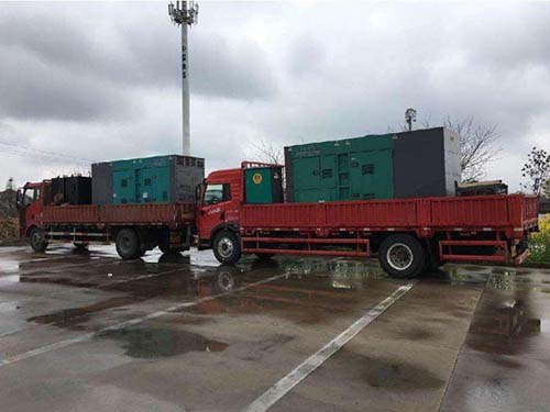 康平涂抹密封胶后,需要等待多长时间才能安装水冷式机油散热器密封件?